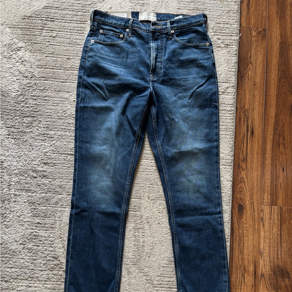 Everlane Women's Dark Blue Straight Leg Jeans